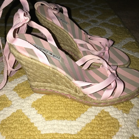 Tommy Girl tie around ankles wedges Sandals - Picture 2 of 6